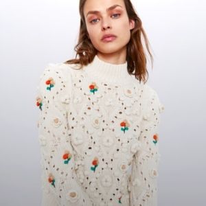 Zara grandma style crochet style knit sweater floral detail size small